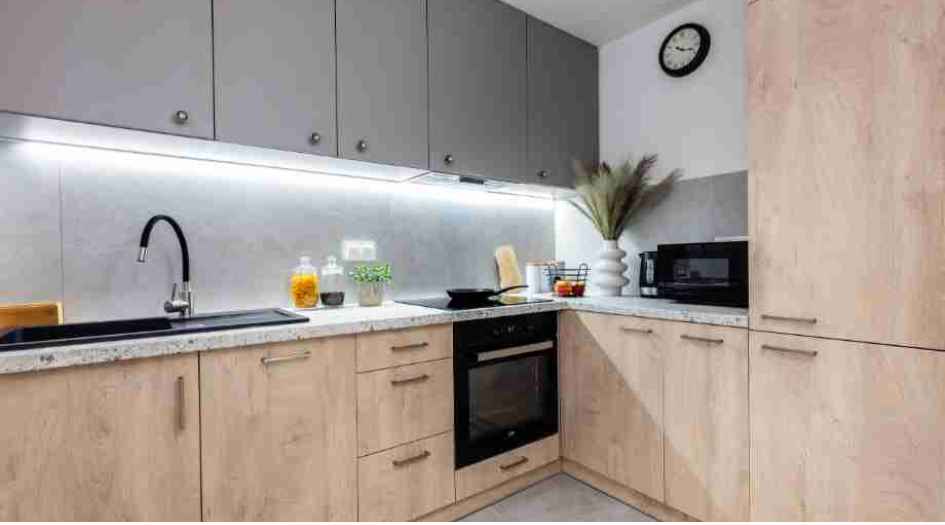 Windson-Heights-Kitchen